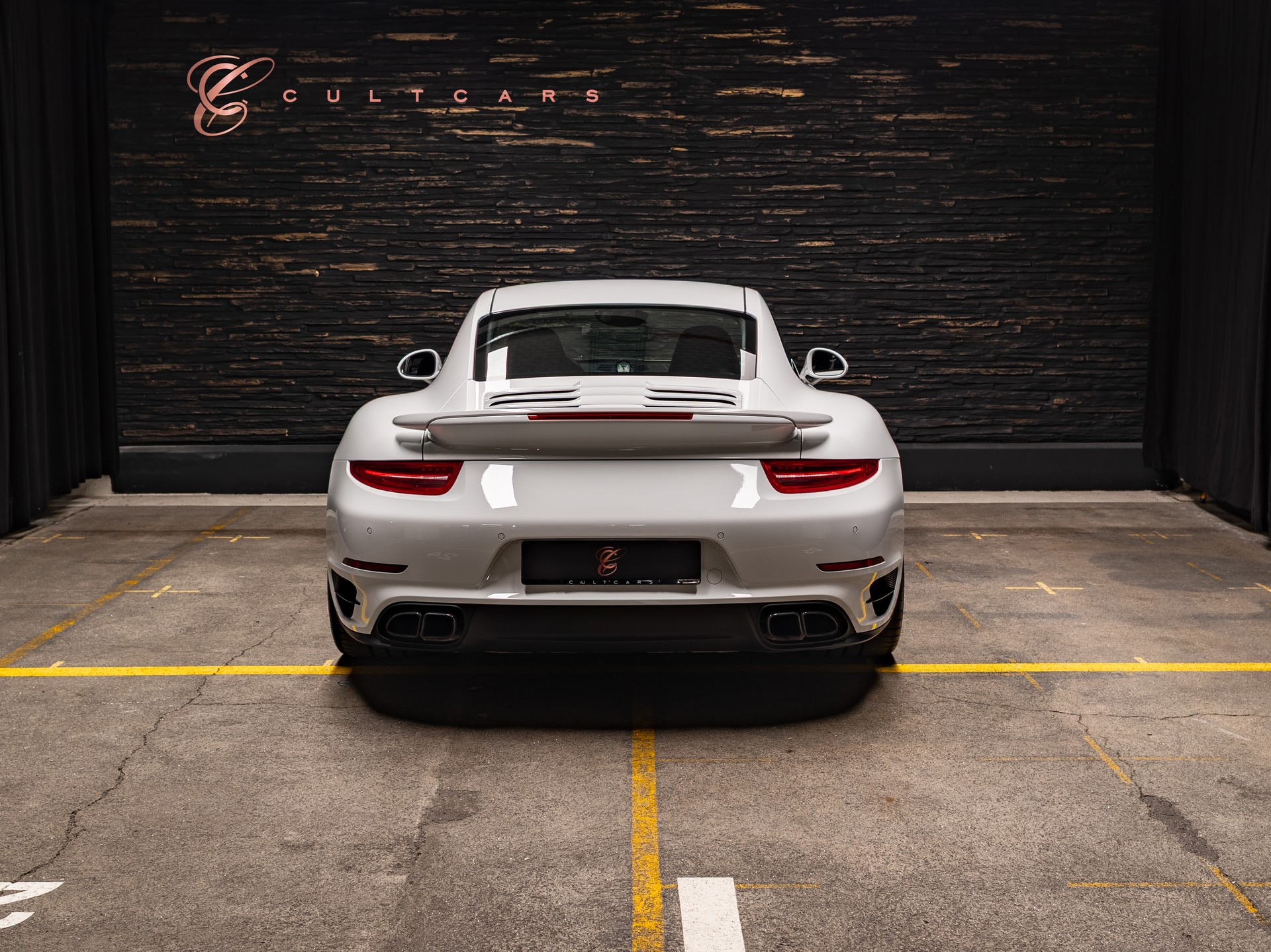 PORSCHE 911 Turbo S PDK *CH-Auto*Approved bis 2028*Porsche-Service*Winterräder Porsche*-image-3