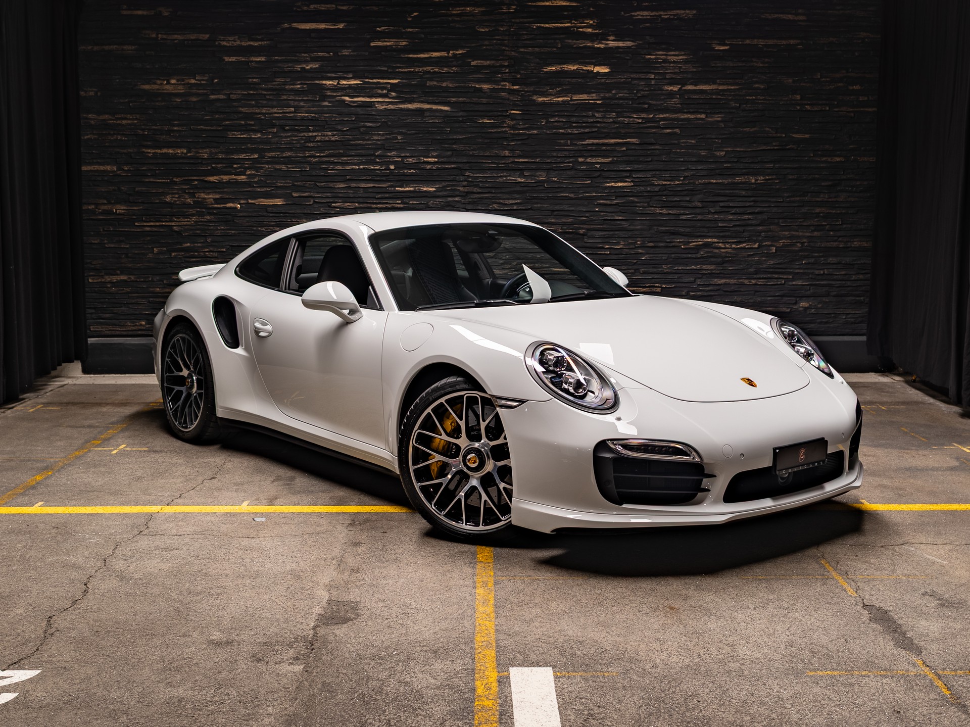 PORSCHE 911 Turbo S PDK *CH-Auto*Approved bis 2028*Porsche-Service*Winterräder Porsche*-image-5