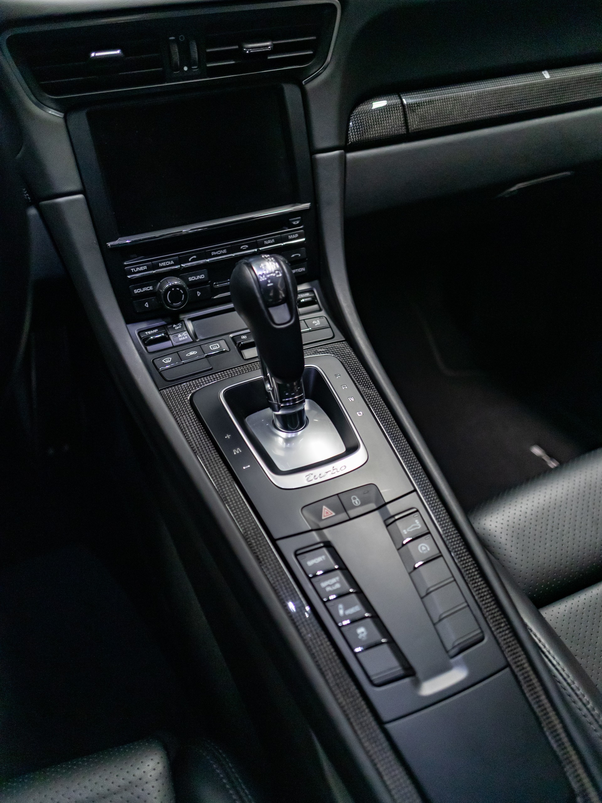 PORSCHE 911 Turbo S PDK *CH-Auto*Approved bis 2028*Porsche-Service*Winterräder Porsche*-image-18