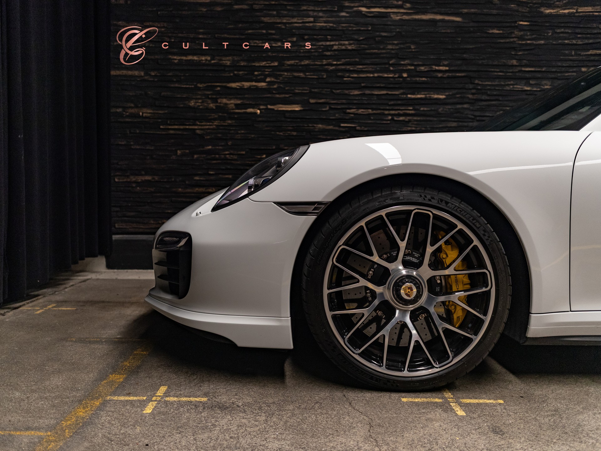 PORSCHE 911 Turbo S PDK *CH-Auto*Approved bis 2028*Porsche-Service*Winterräder Porsche*-image-4