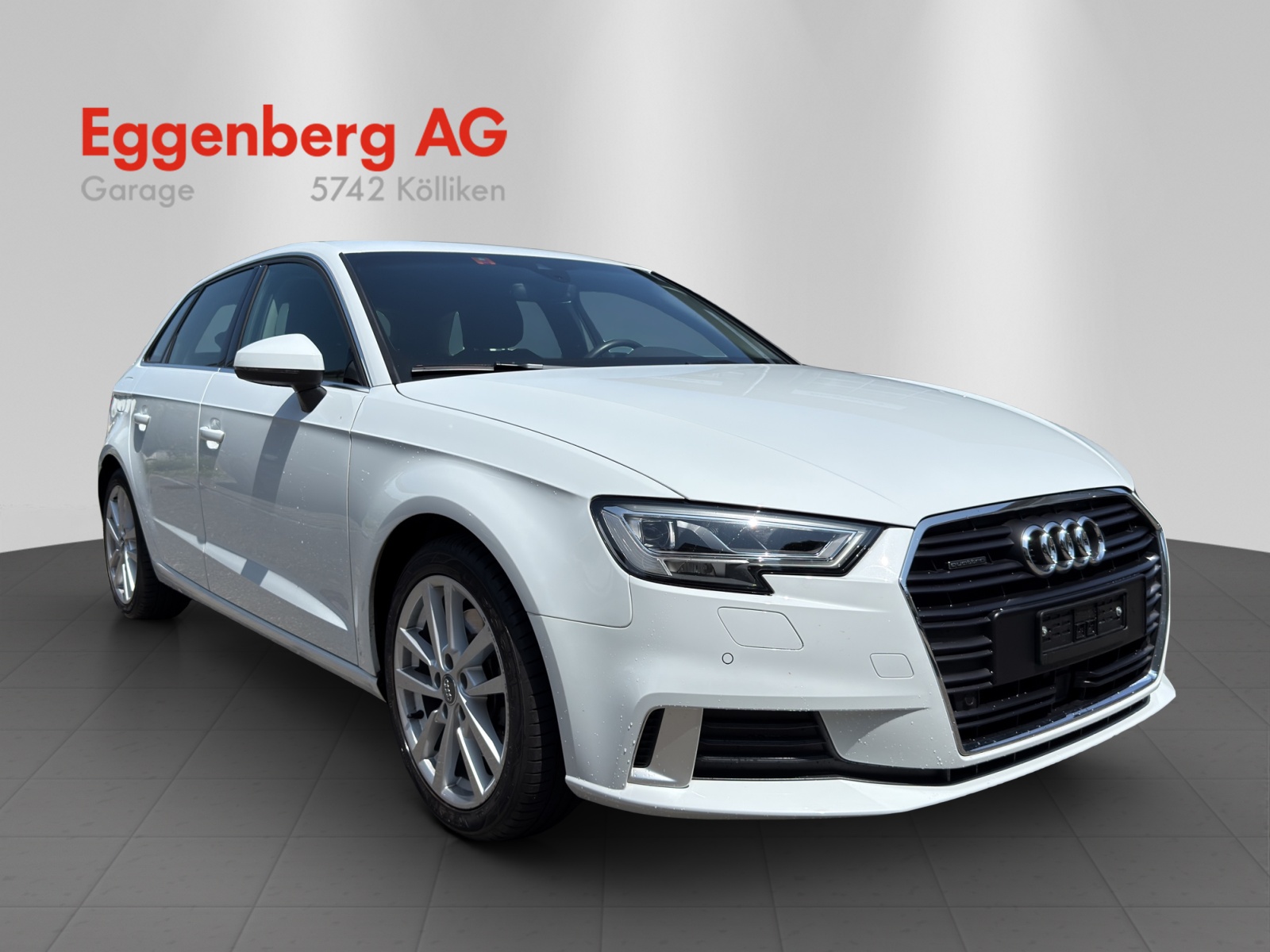 AUDI A3 Sportback 40 TFSI Sport quattro S-tronic-image-6