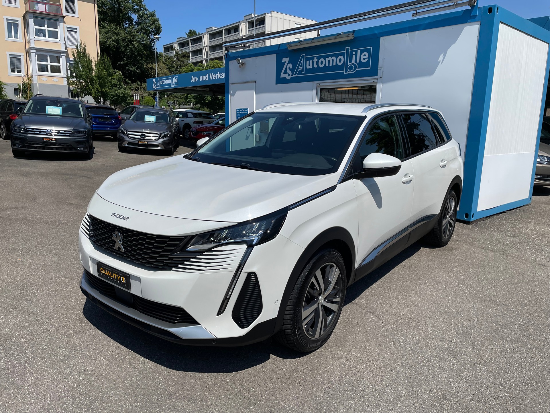 PEUGEOT 5008 1.5 BlueHDi Allure Pack EAT8