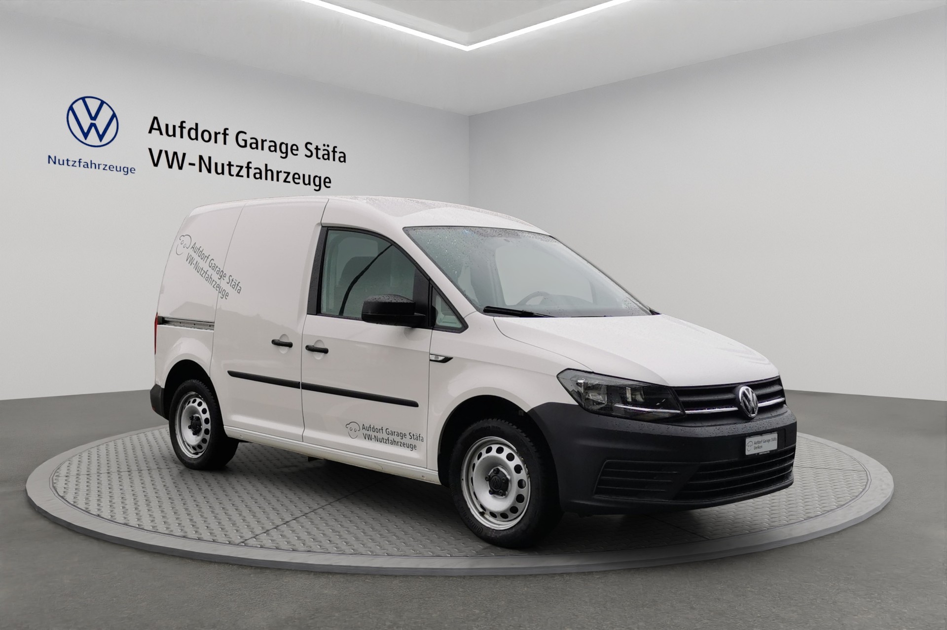 VW Caddy 1.0 TSI Entry BlueMotion Technology-image-6