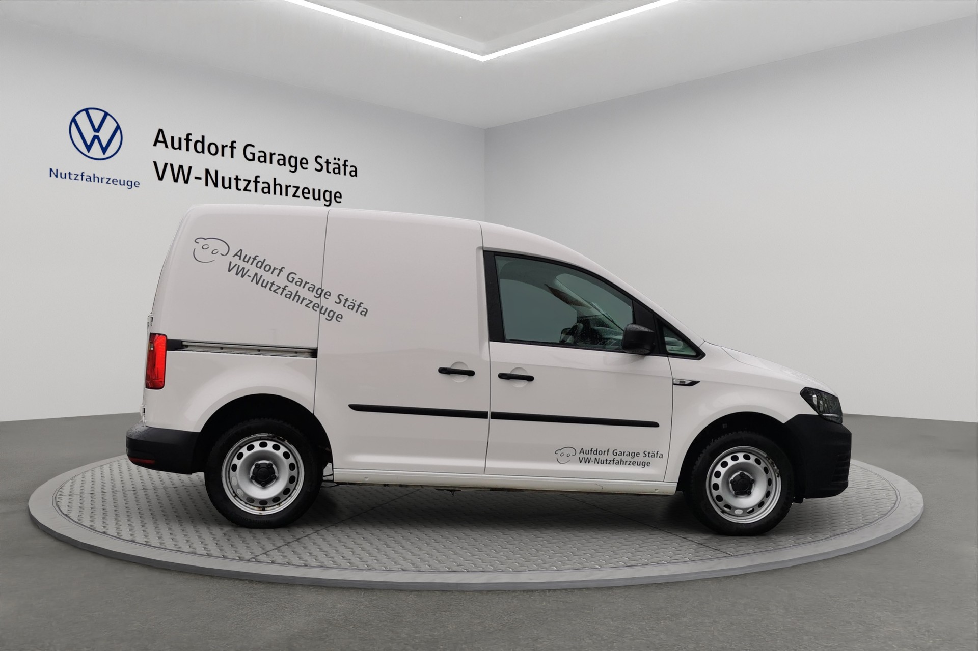 VW Caddy 1.0 TSI Entry BlueMotion Technology-image-5