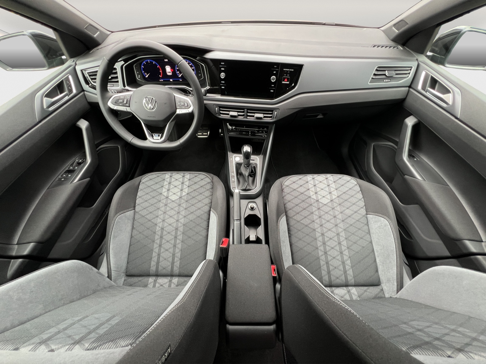VW Polo 1.0 TSI R-Line DSG-image-10