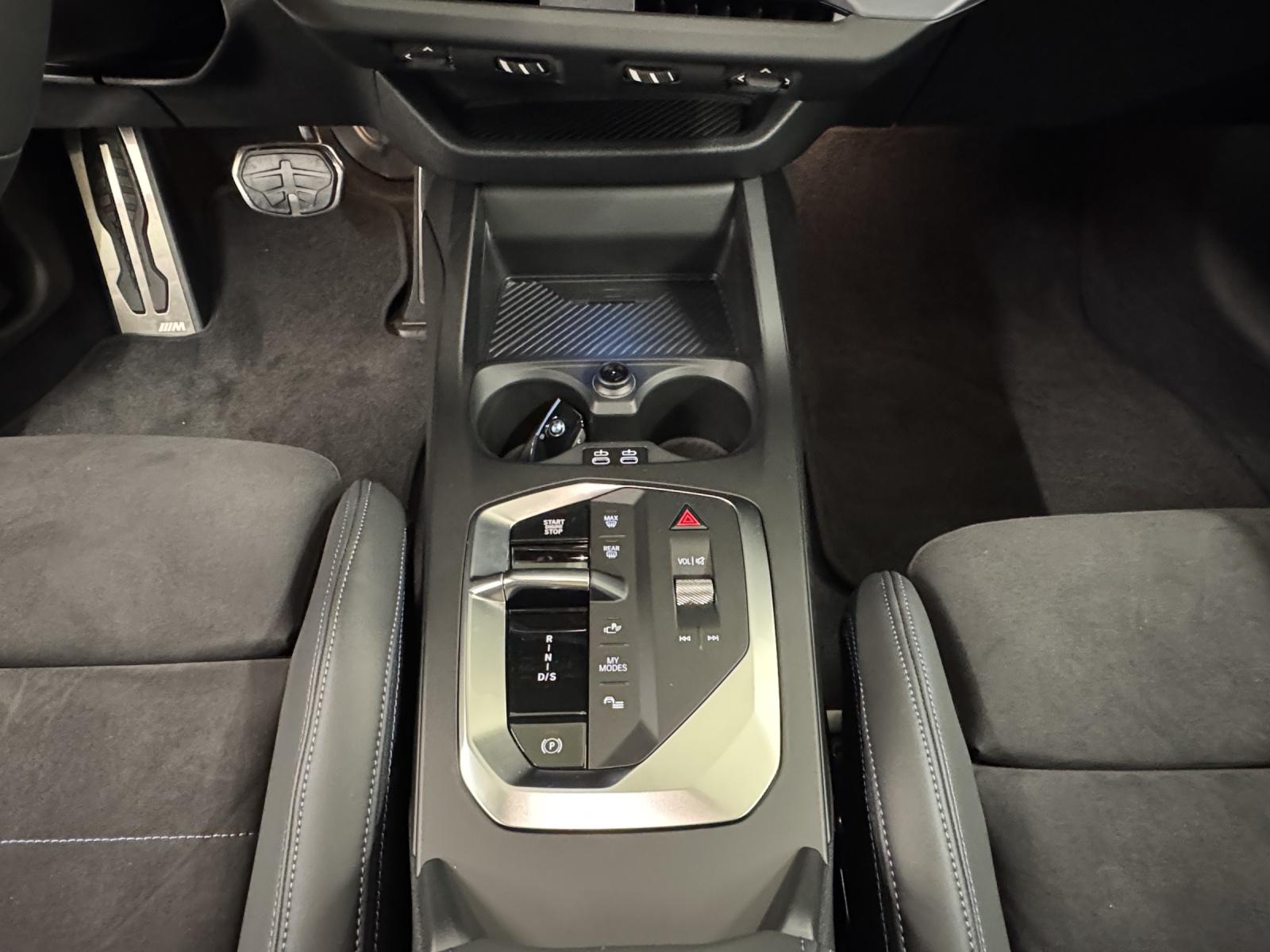 BMW M135i xDrive-image-17