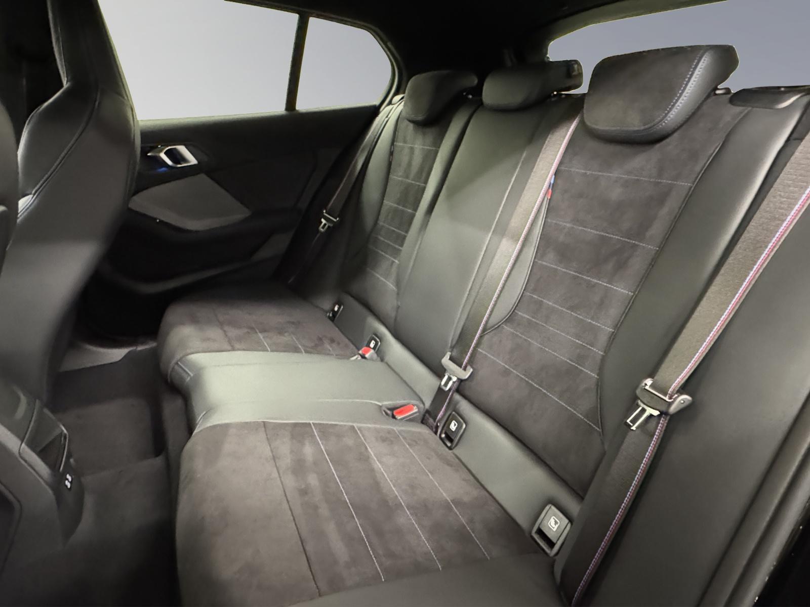 BMW M135i xDrive-image-11