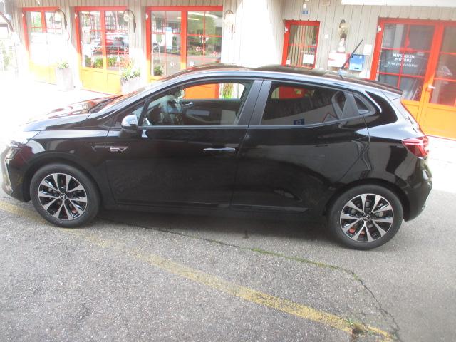 MITSUBISHI Colt 1.6 HEV Invite+-image-3