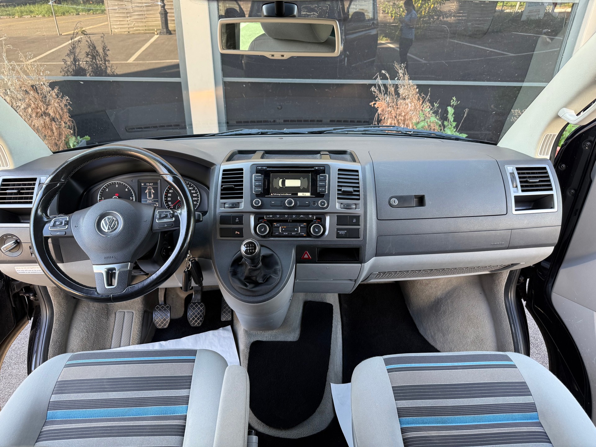 VW T5 California 2.0 Bi-TDI Beach 4Motion-image-9
