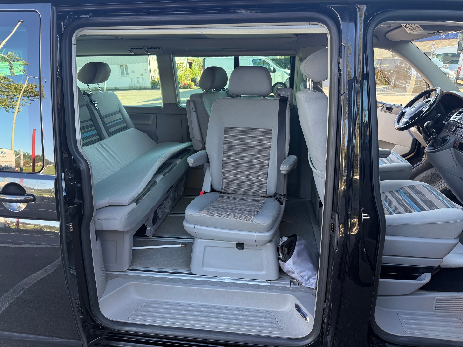 VW T5 California 2.0 Bi-TDI Beach 4Motion-image-13