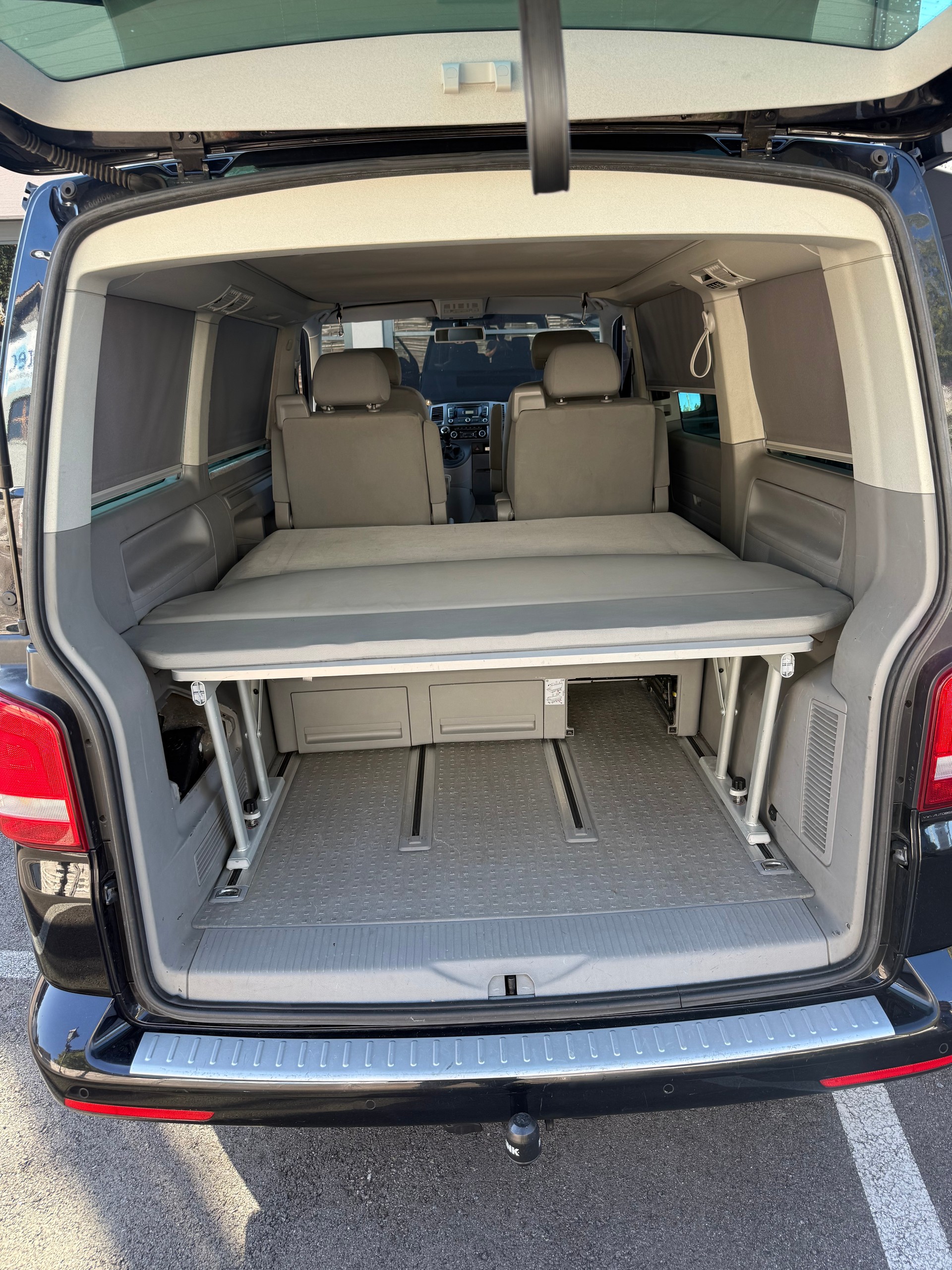 VW T5 California 2.0 Bi-TDI Beach 4Motion-image-16