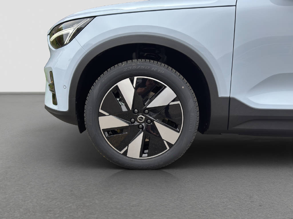 VOLVO EX40 Twin Plus AWD-image-15