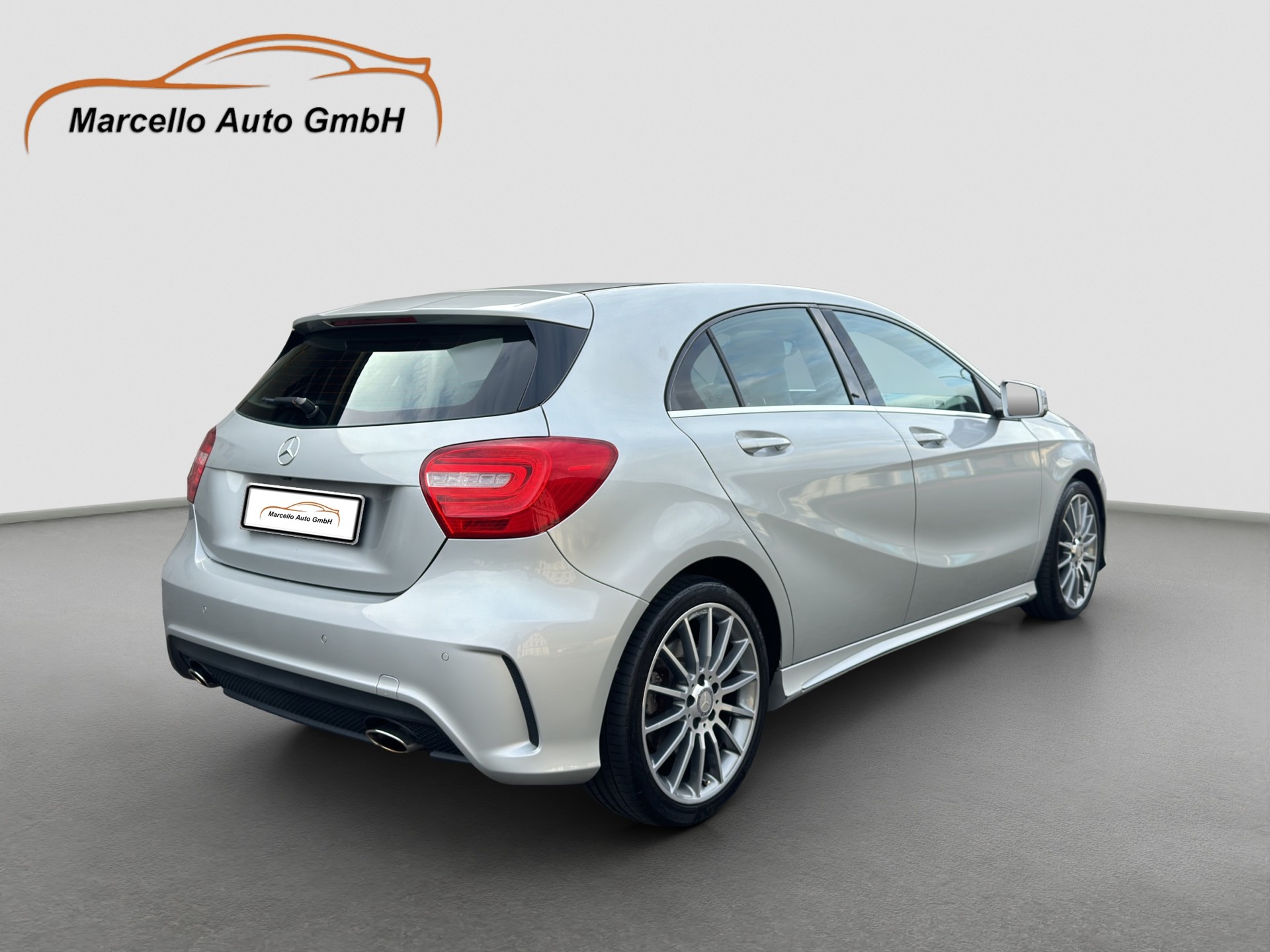 MERCEDES-BENZ A 250 AMG Line 4Matic 7G-DCT-image-14
