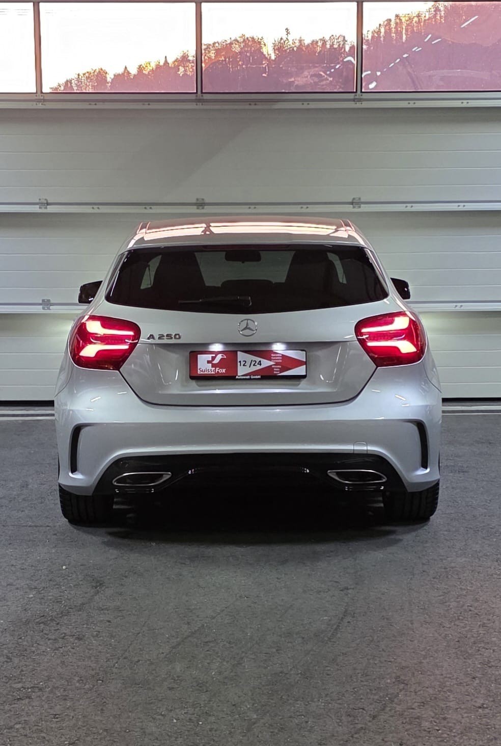 MERCEDES-BENZ A 250 AMG Line 7G-DCT *CH-FAHRZEUG*-image-3