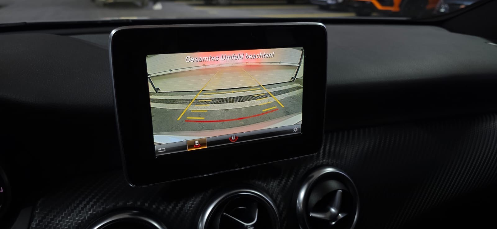 MERCEDES-BENZ A 250 AMG Line 7G-DCT *CH-FAHRZEUG*-image-19