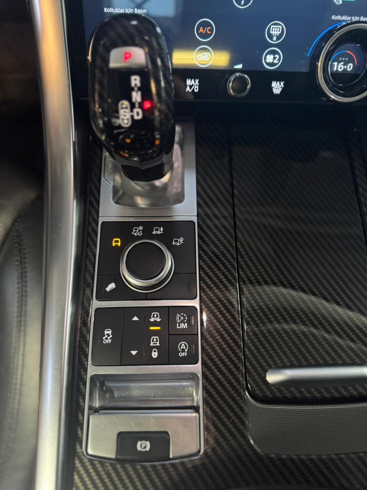 LAND ROVER Range Rover Sport 3.0 TDV6 HSE Dynamic Automatic-image-11