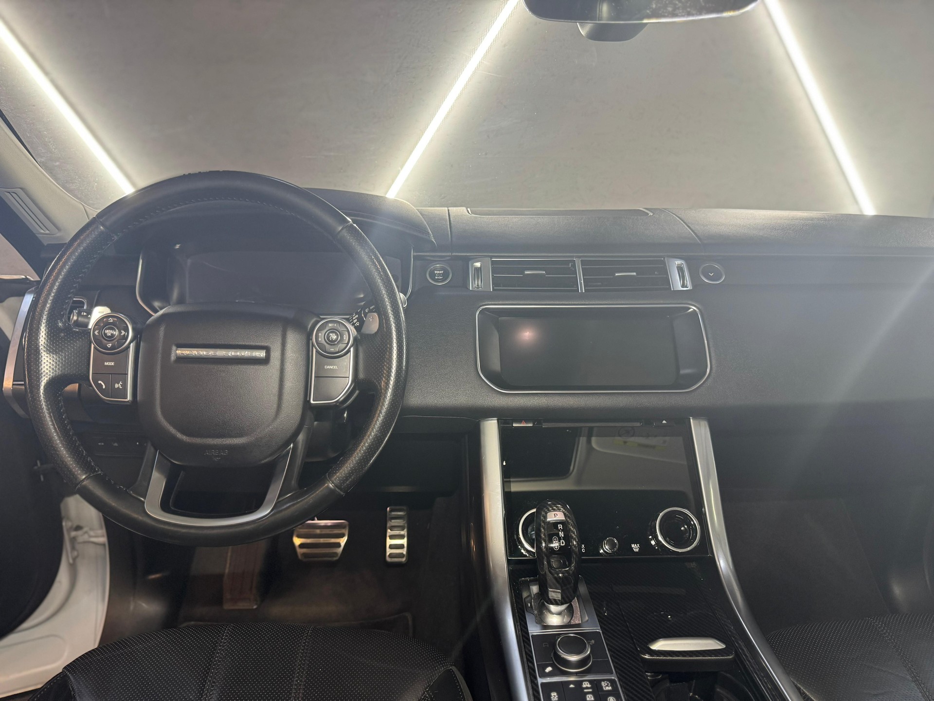 LAND ROVER Range Rover Sport 3.0 TDV6 HSE Dynamic Automatic-image-9