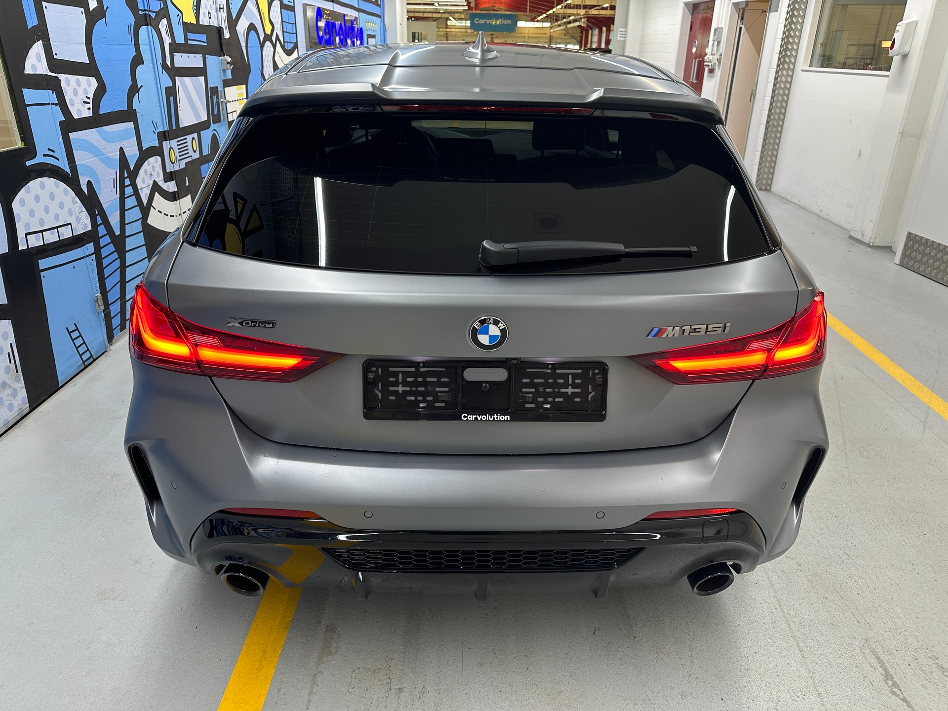 BMW M135i xDrive Steptronic-image-4