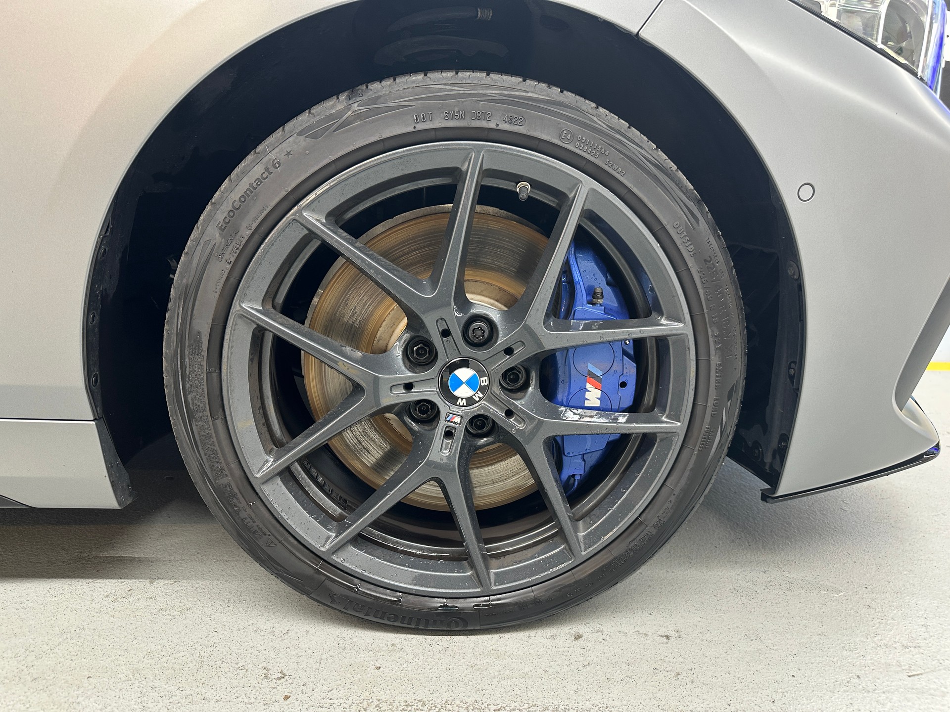 BMW M135i xDrive Steptronic-image-6