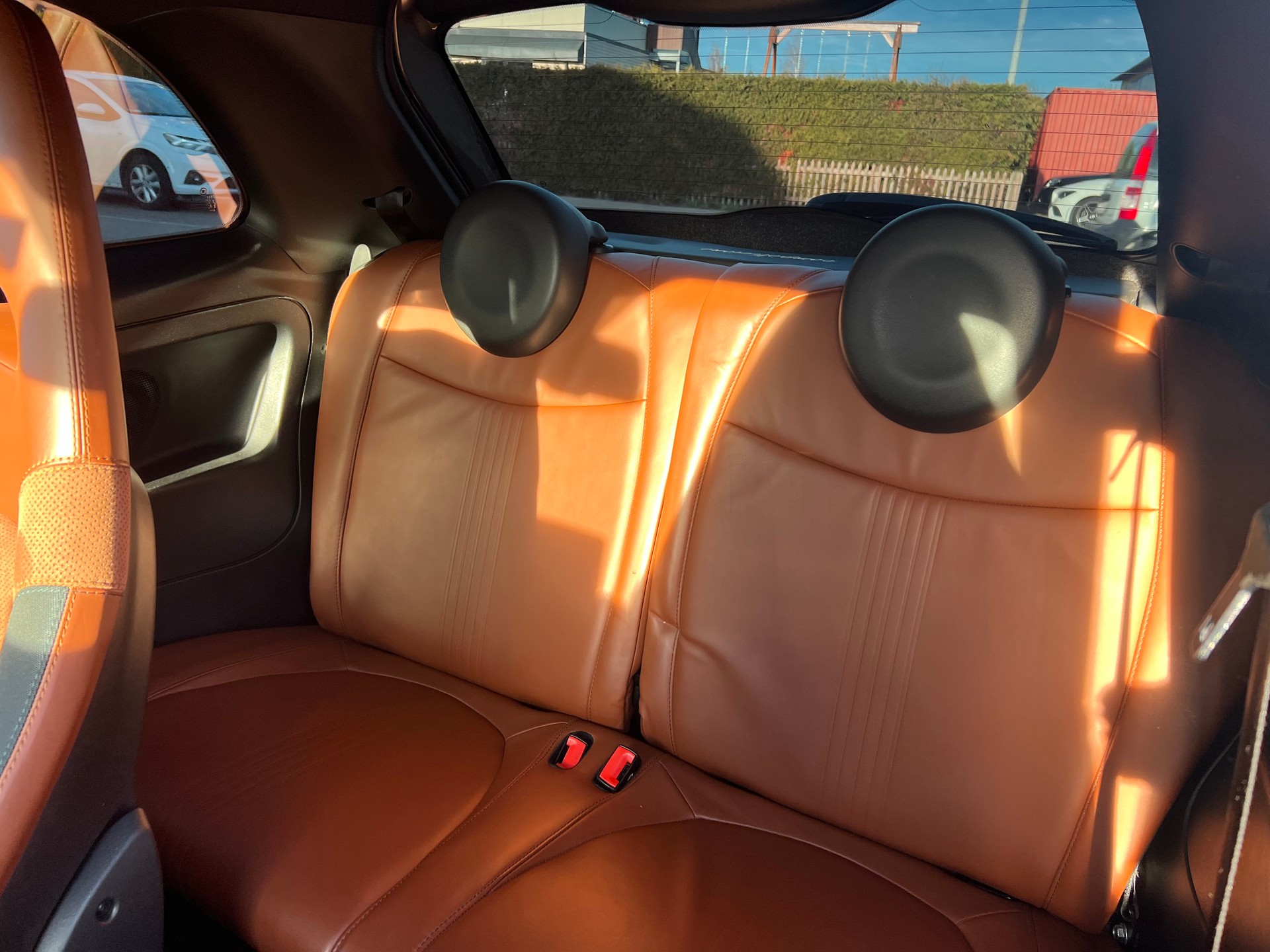 FIAT 595 1.4 16V Turbo Abarth Turismo-image-10