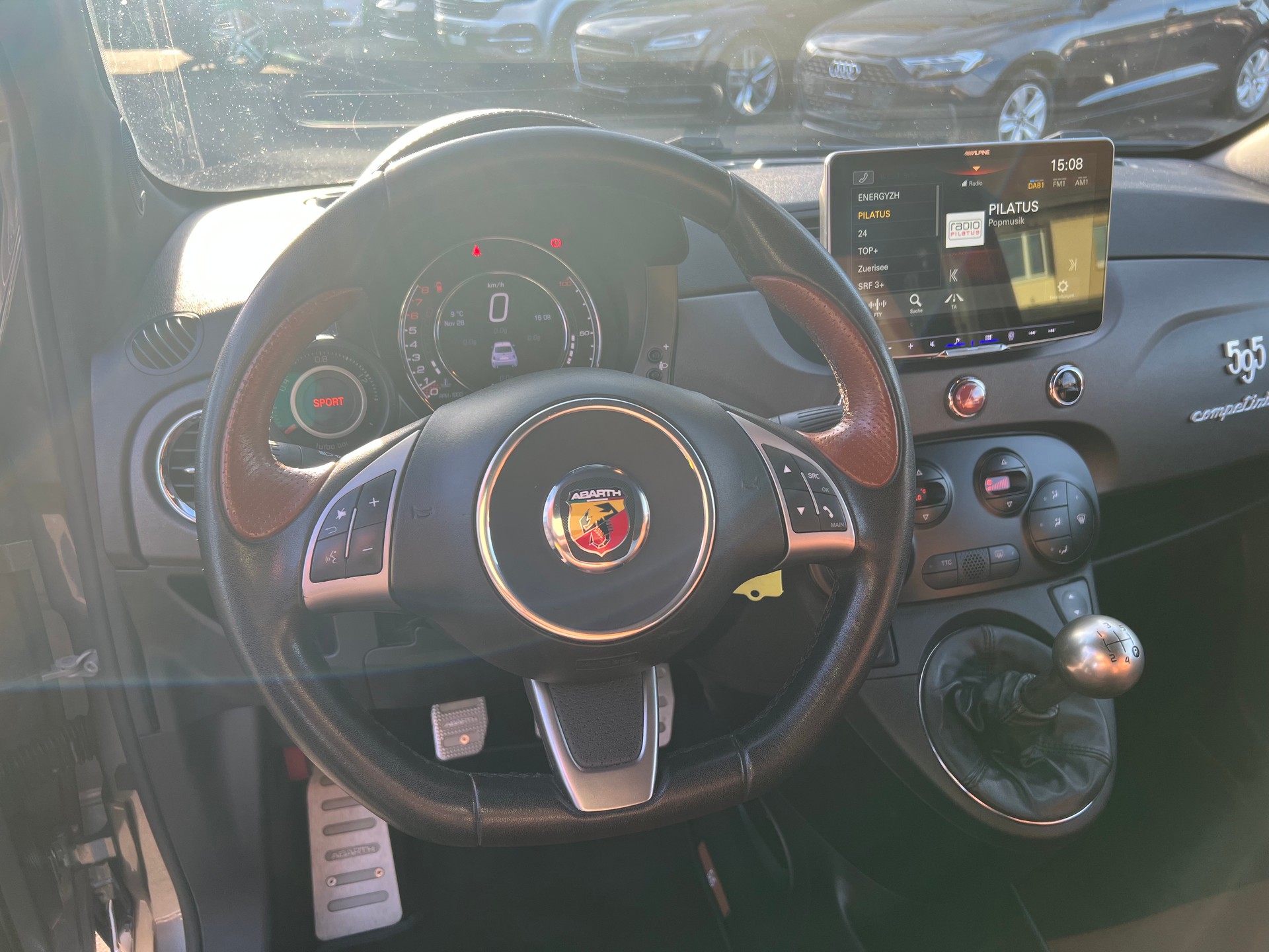 FIAT 595 1.4 16V Turbo Abarth Turismo-image-12