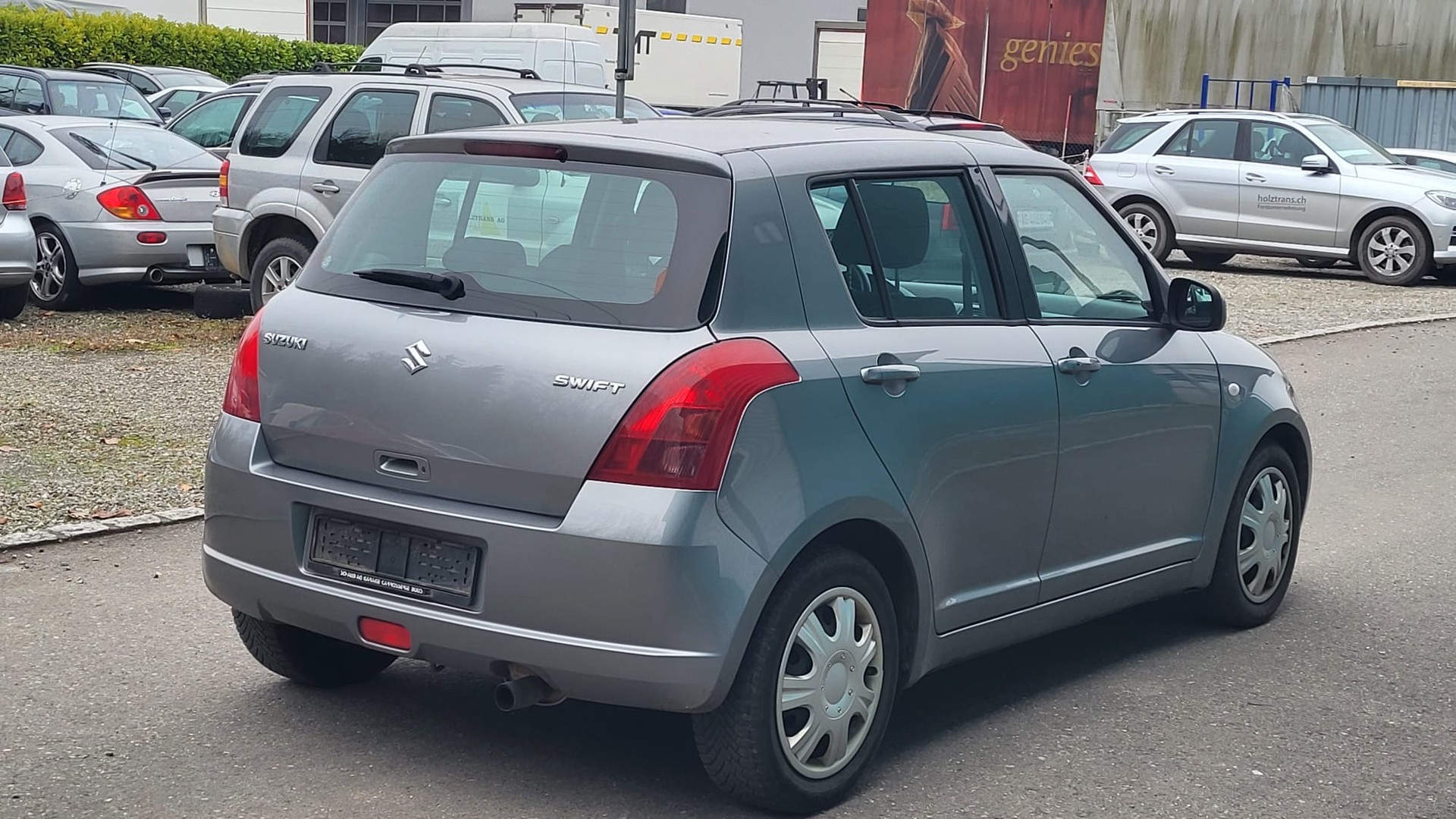 SUZUKI Swift 1.5i 16V VVT GL Top-image-3