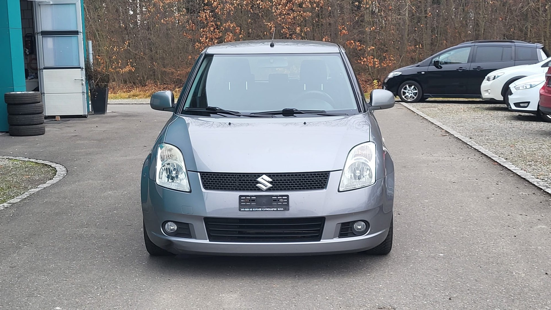 SUZUKI Swift 1.5i 16V VVT GL Top-image-1