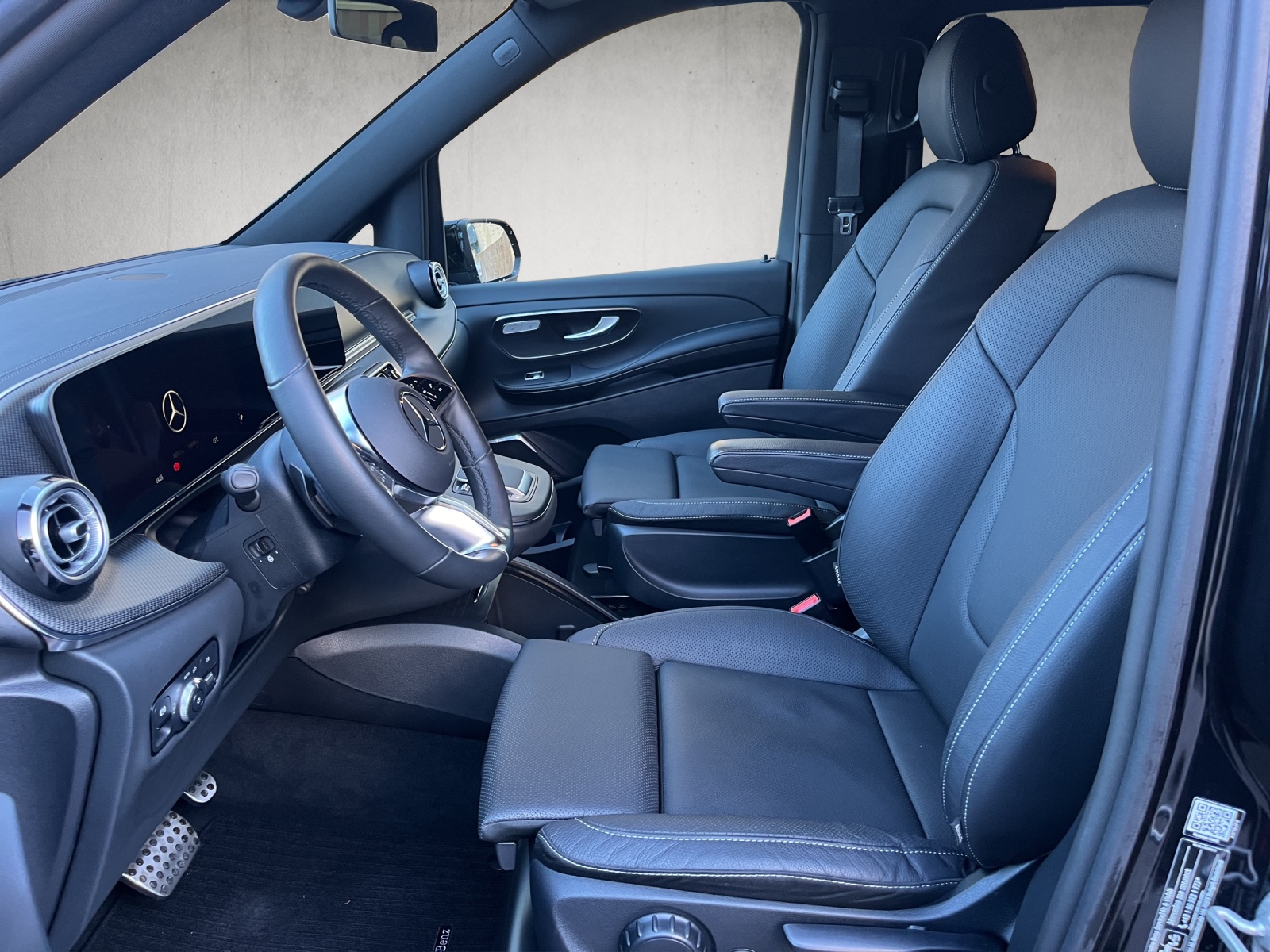 MERCEDES-BENZ V 300 lang 9G-Tronic-image-6