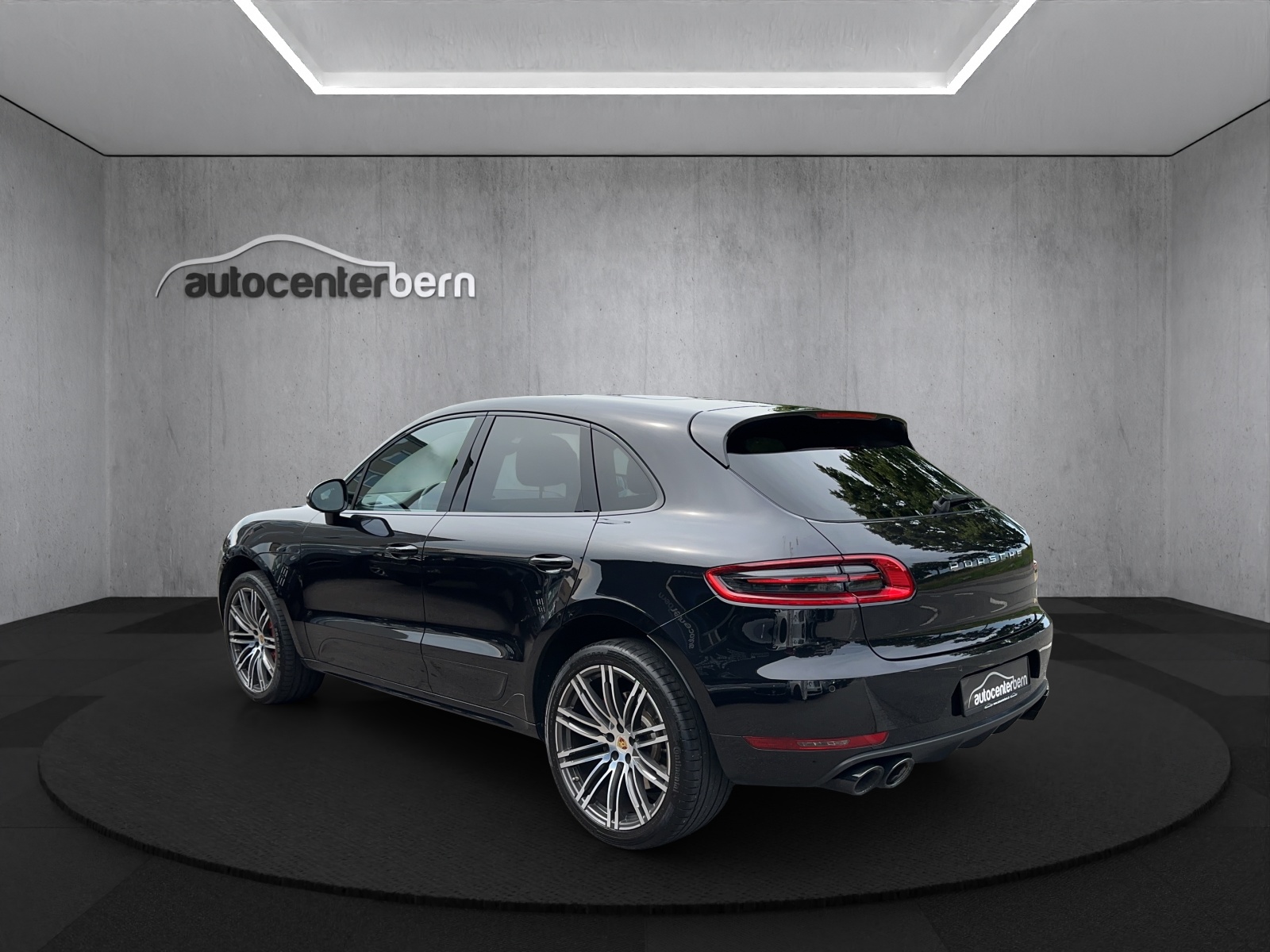 PORSCHE Macan Turbo PDK-image-4