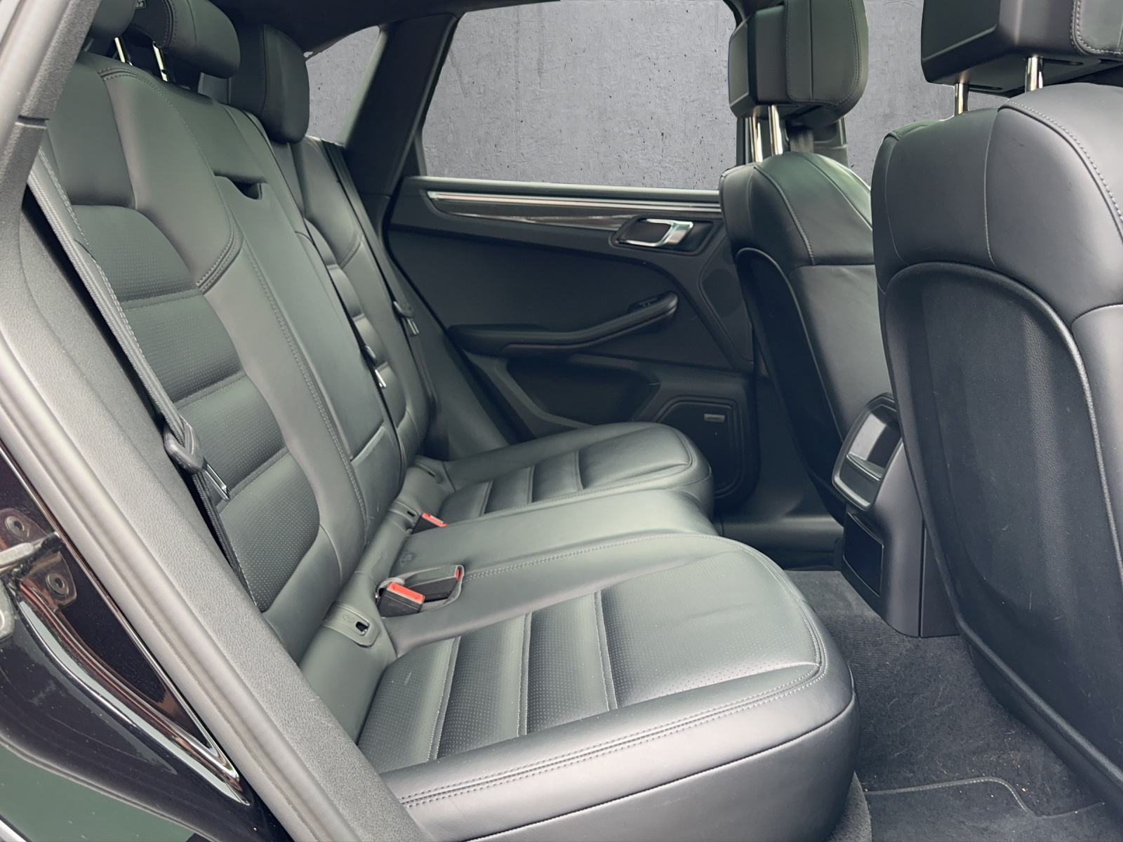 PORSCHE Macan Turbo PDK-image-14