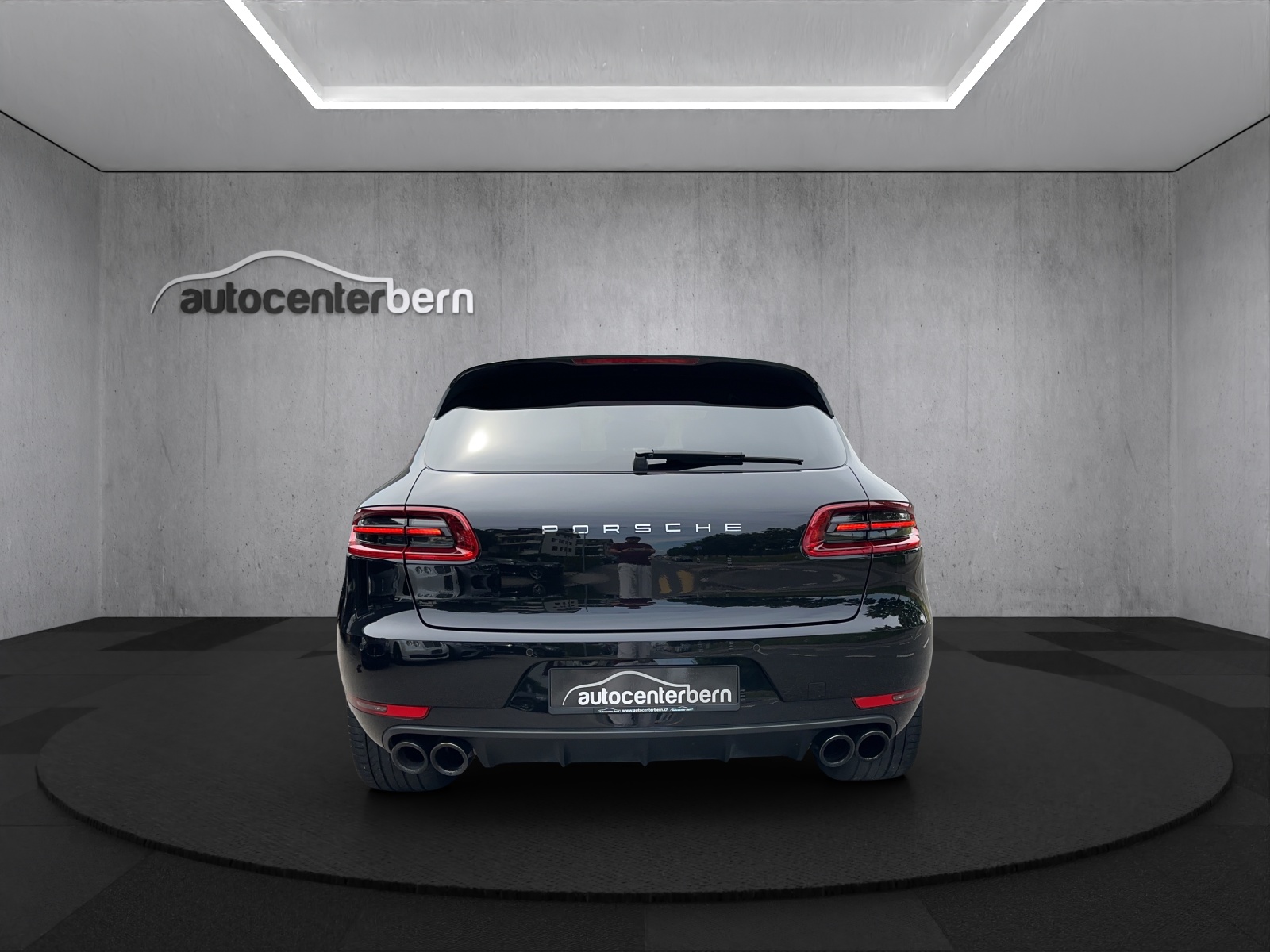 PORSCHE Macan Turbo PDK-image-5