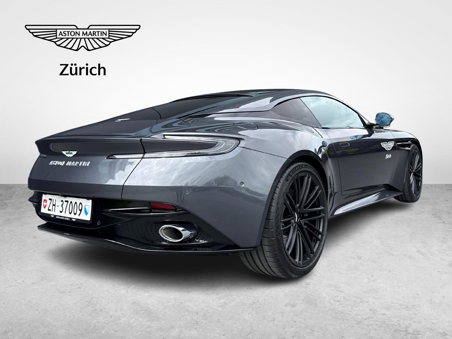 ASTON MARTIN DB12 Coupé 4.0 V8 Bi-Turbo-image-4