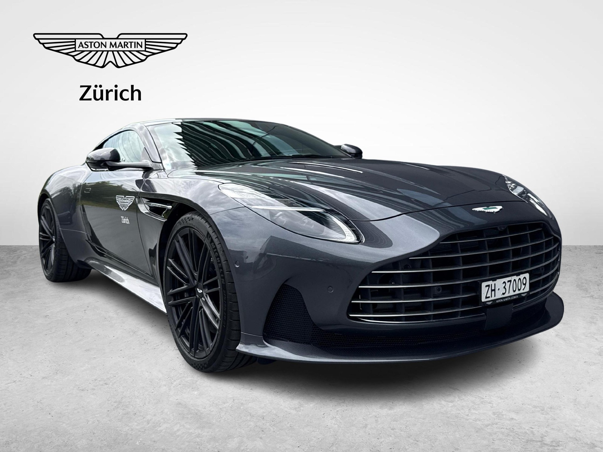 ASTON MARTIN DB12 Coupé 4.0 V8 Bi-Turbo-image-6