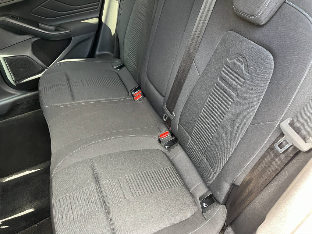 FORD Focus Station Wagon 1.5 EcoBlue 120 Acti-image-9