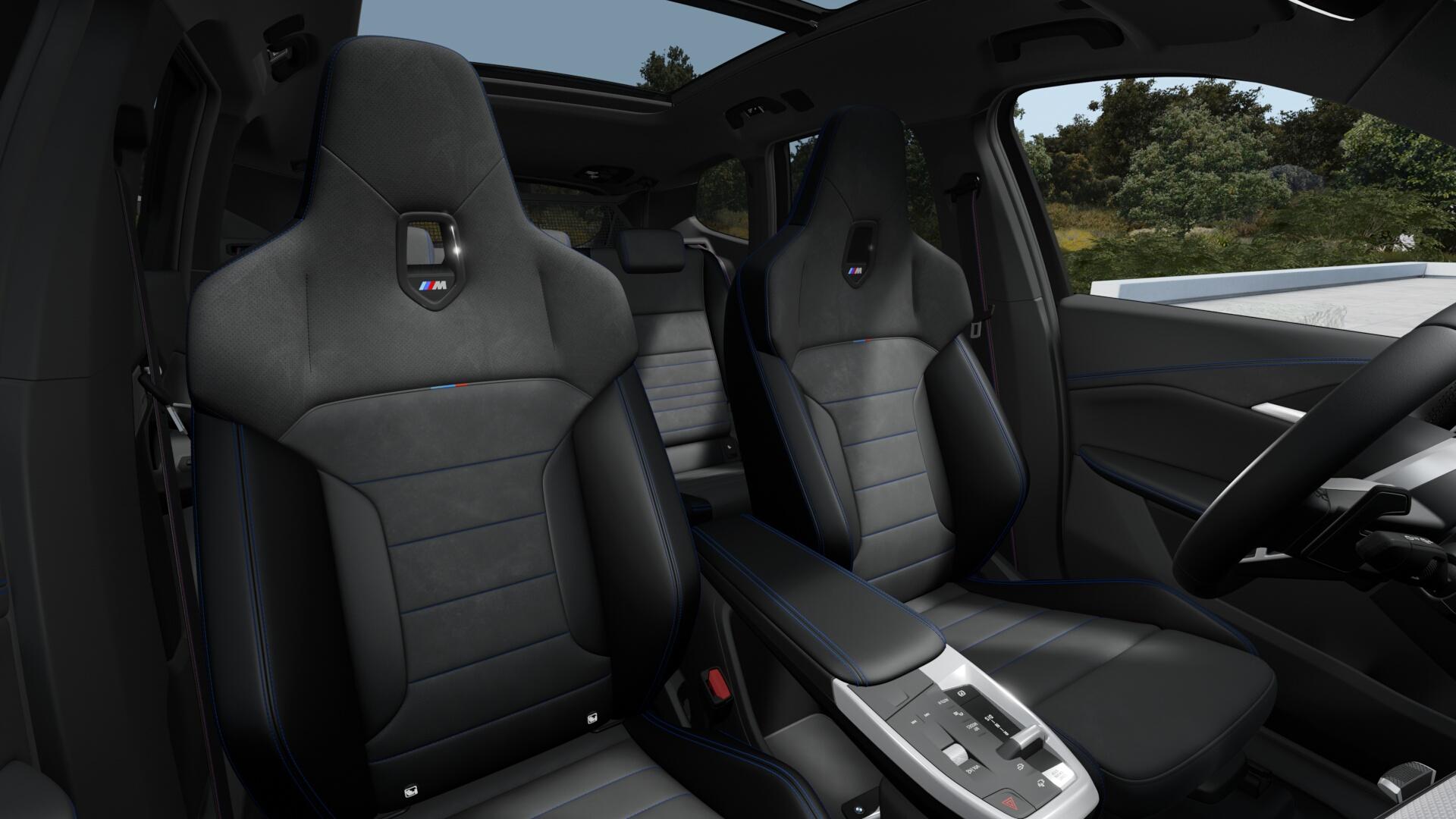 BMW X1 23i xDrive paddles-image-4