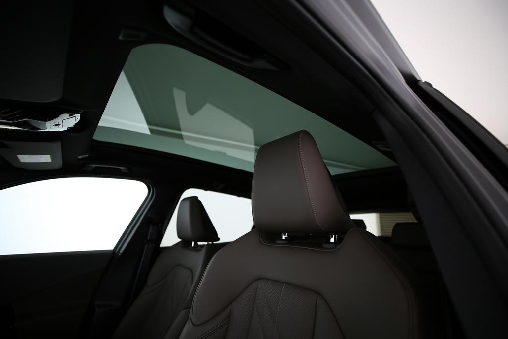 BMW X3 M50i-image-15