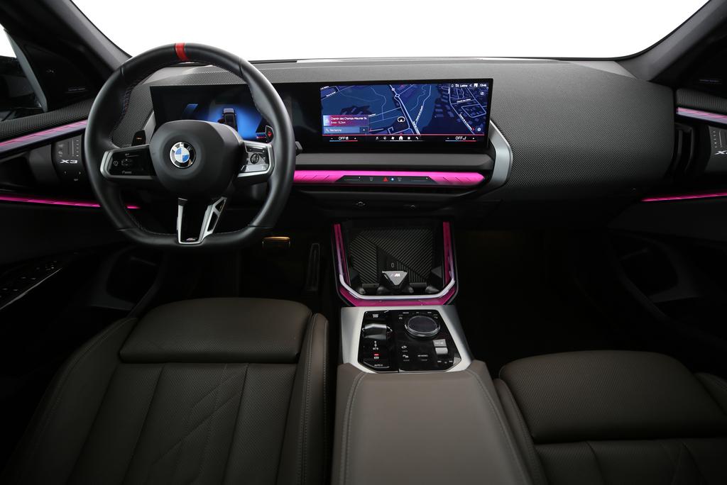 BMW X3 M50i-image-3