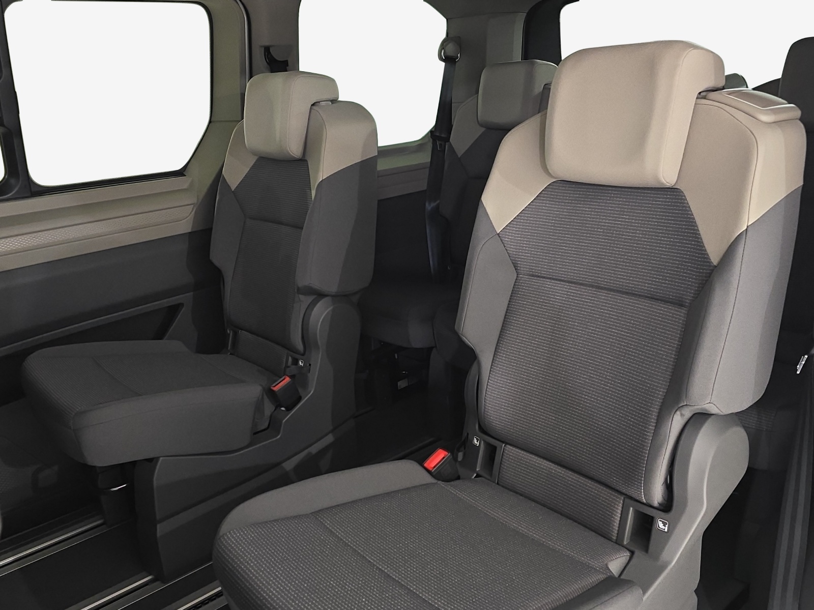 VW Multivan 2.0 TDI Liberty DSG-image-11
