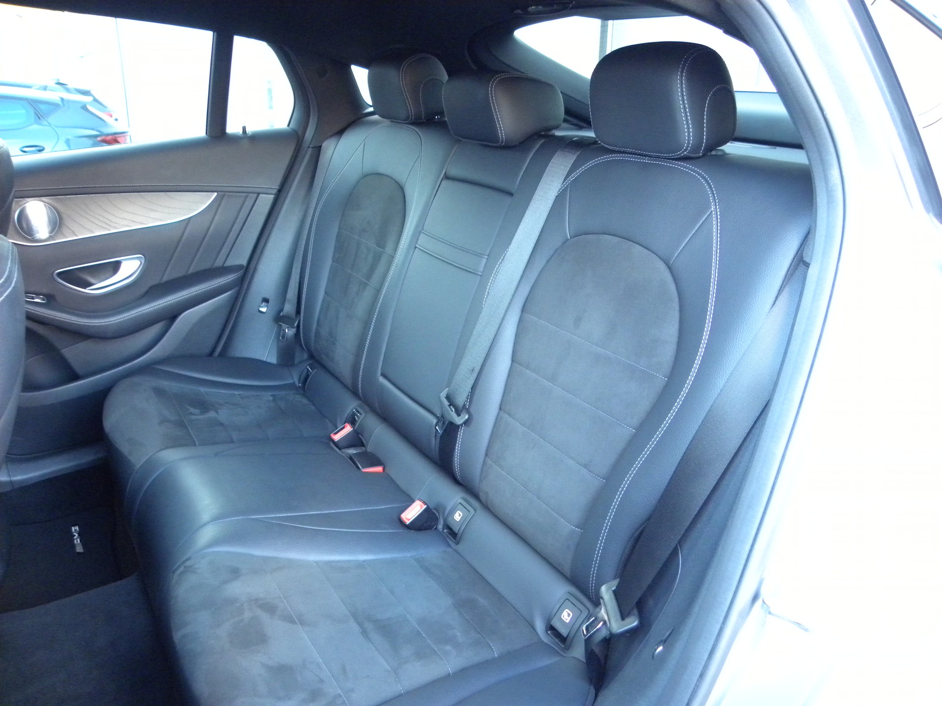 MERCEDES-BENZ GLC Coupé 350 d AMG Line 4Matic 9G-Tronic-image-7