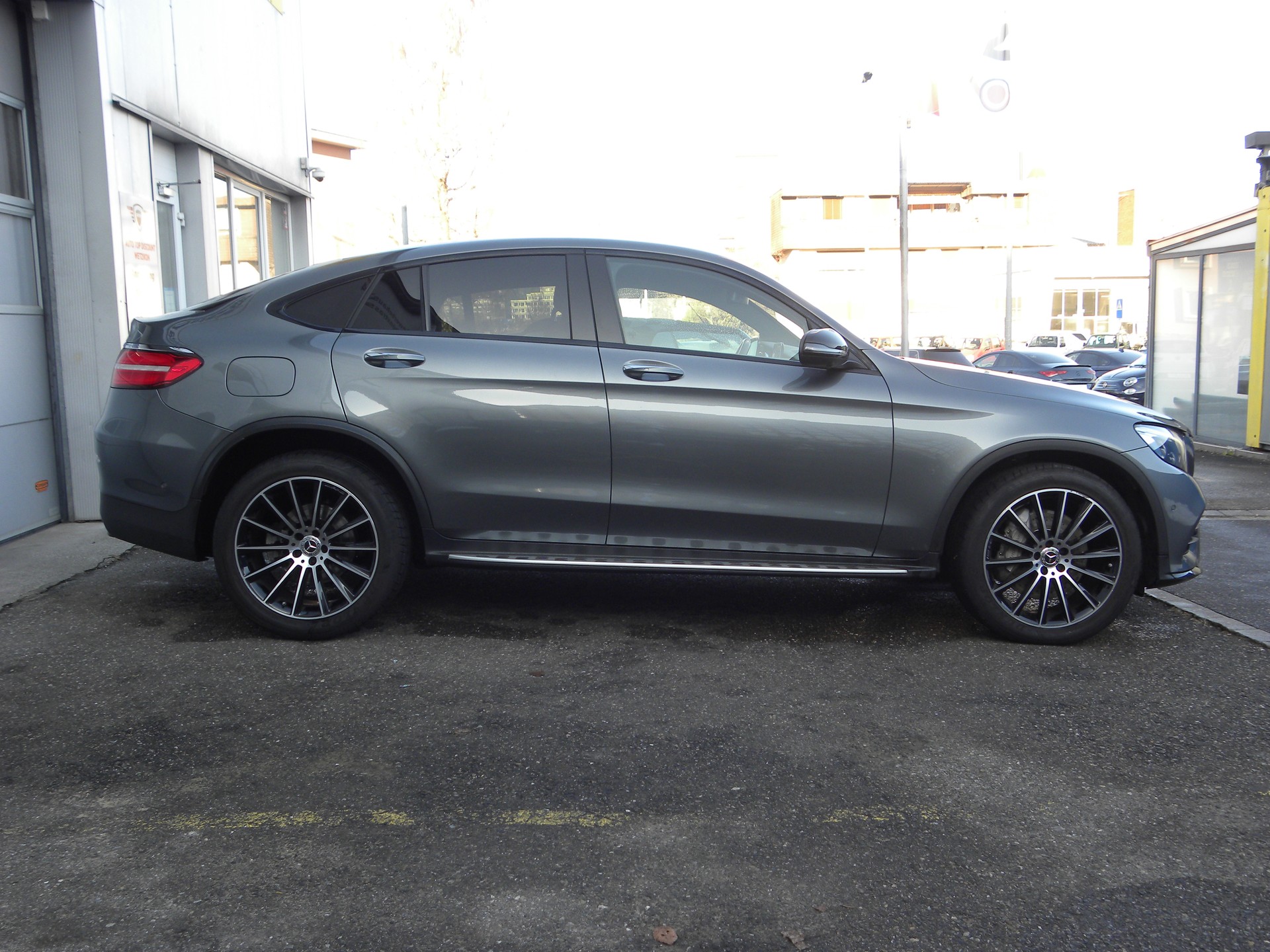 MERCEDES-BENZ GLC Coupé 350 d AMG Line 4Matic 9G-Tronic-image-2