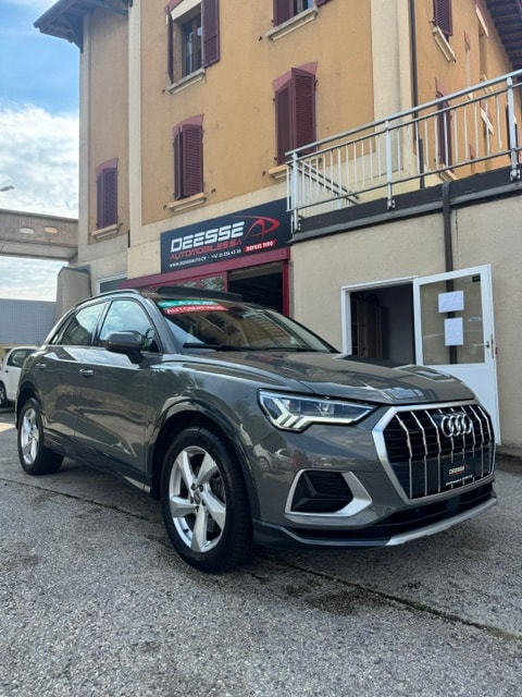 AUDI Q3 40 TFSI advanced quattro S-tronic-image-0