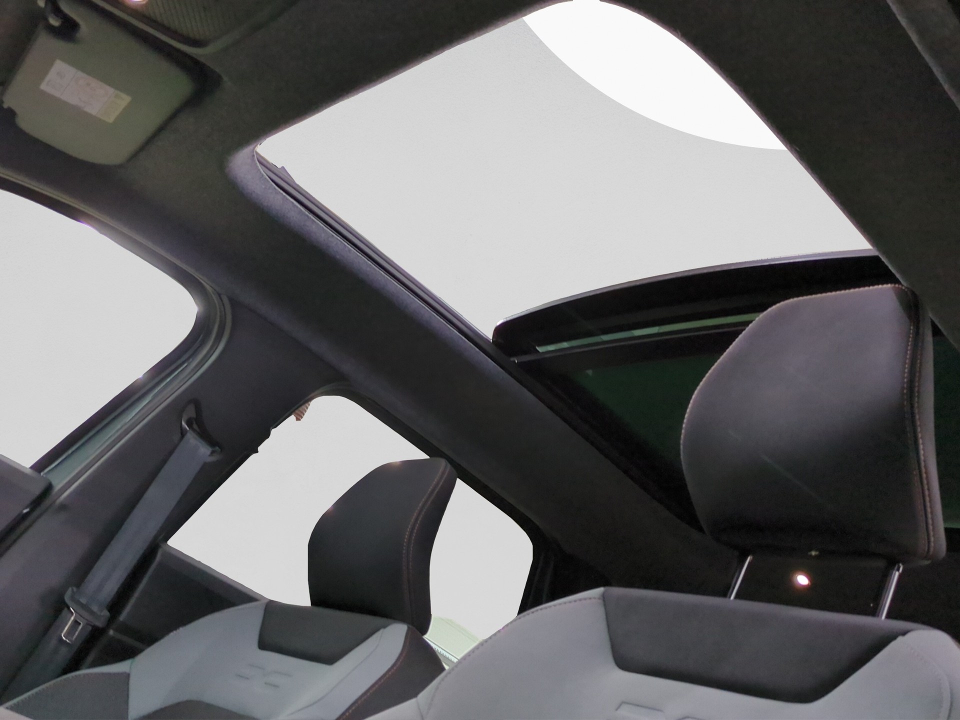 DACIA Bigster HEV 155 Extreme-image-10
