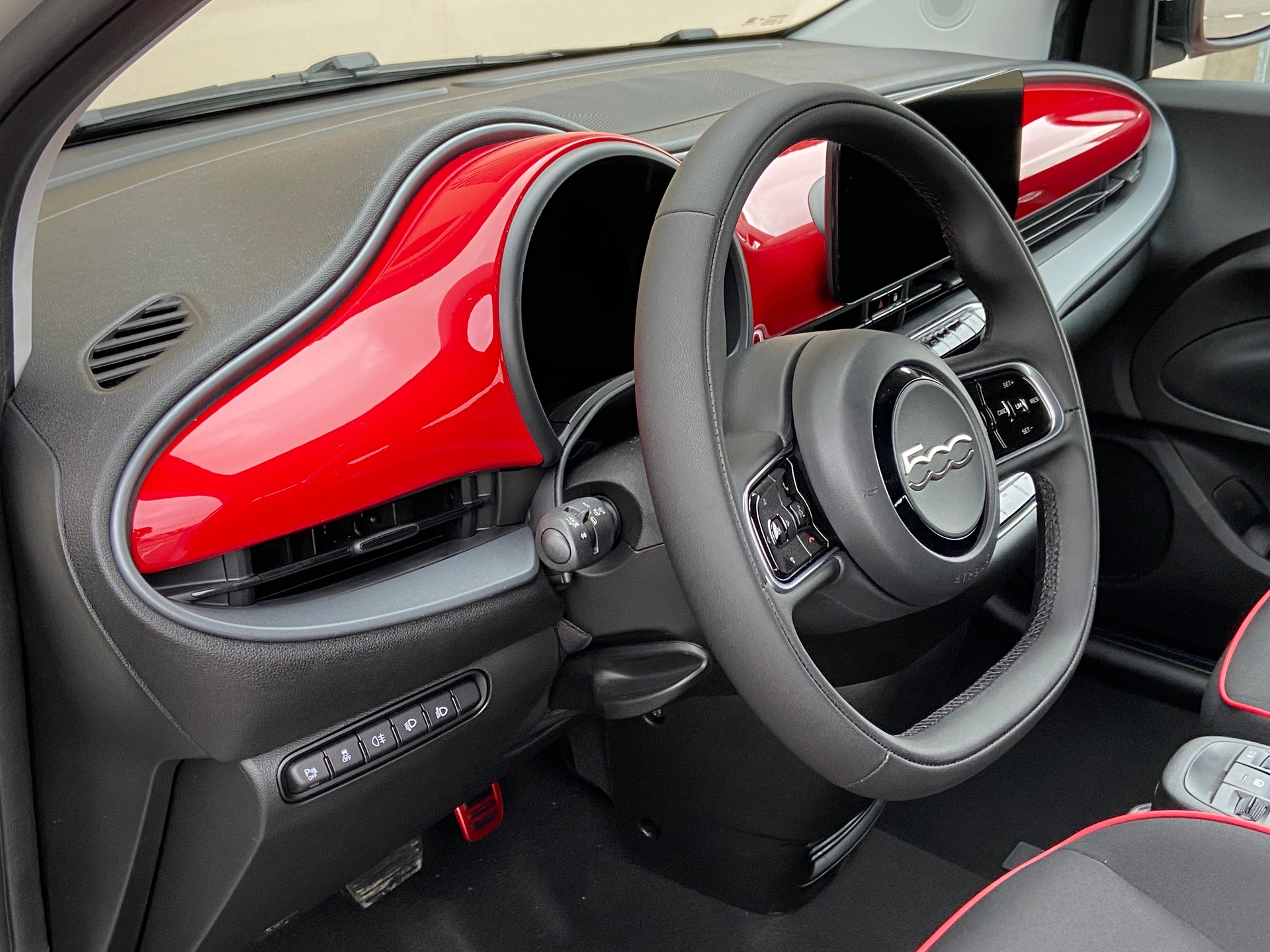 FIAT 500 C electric 87 kW Red-image-5