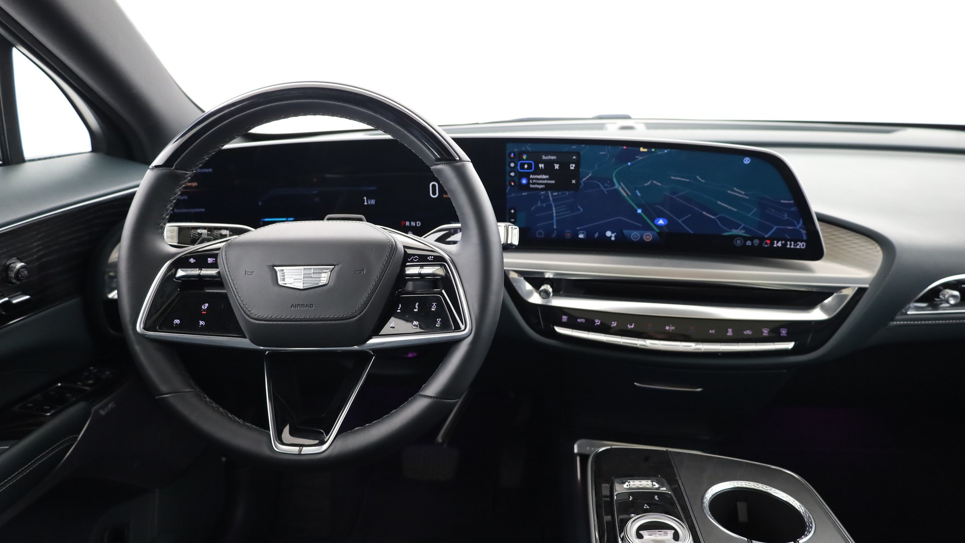 CADILLAC LYRIQ Luxury 102 kWh AWD-image-3