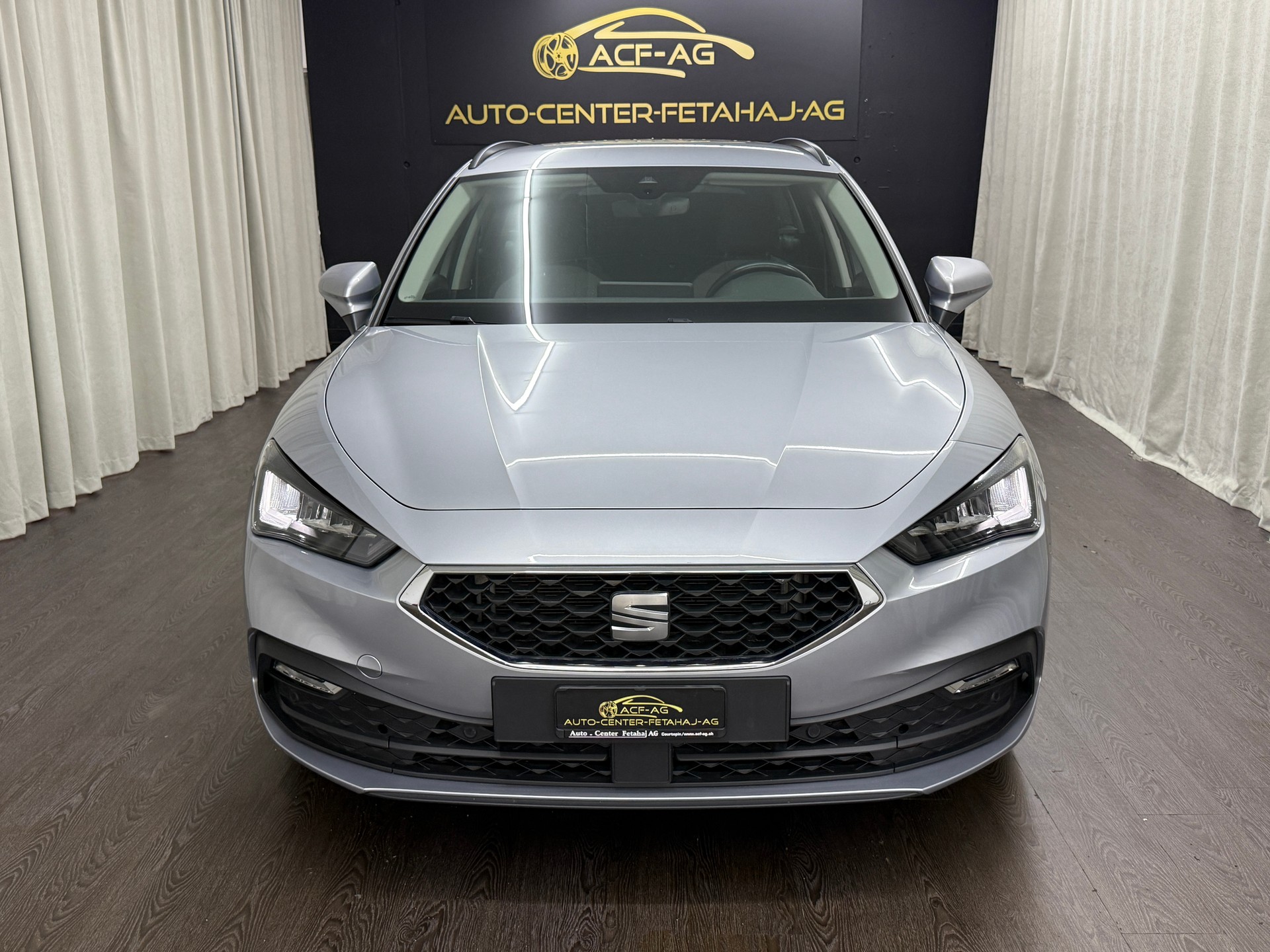 SEAT Leon ST 2.0 TDI EVO DSG Style-image-1