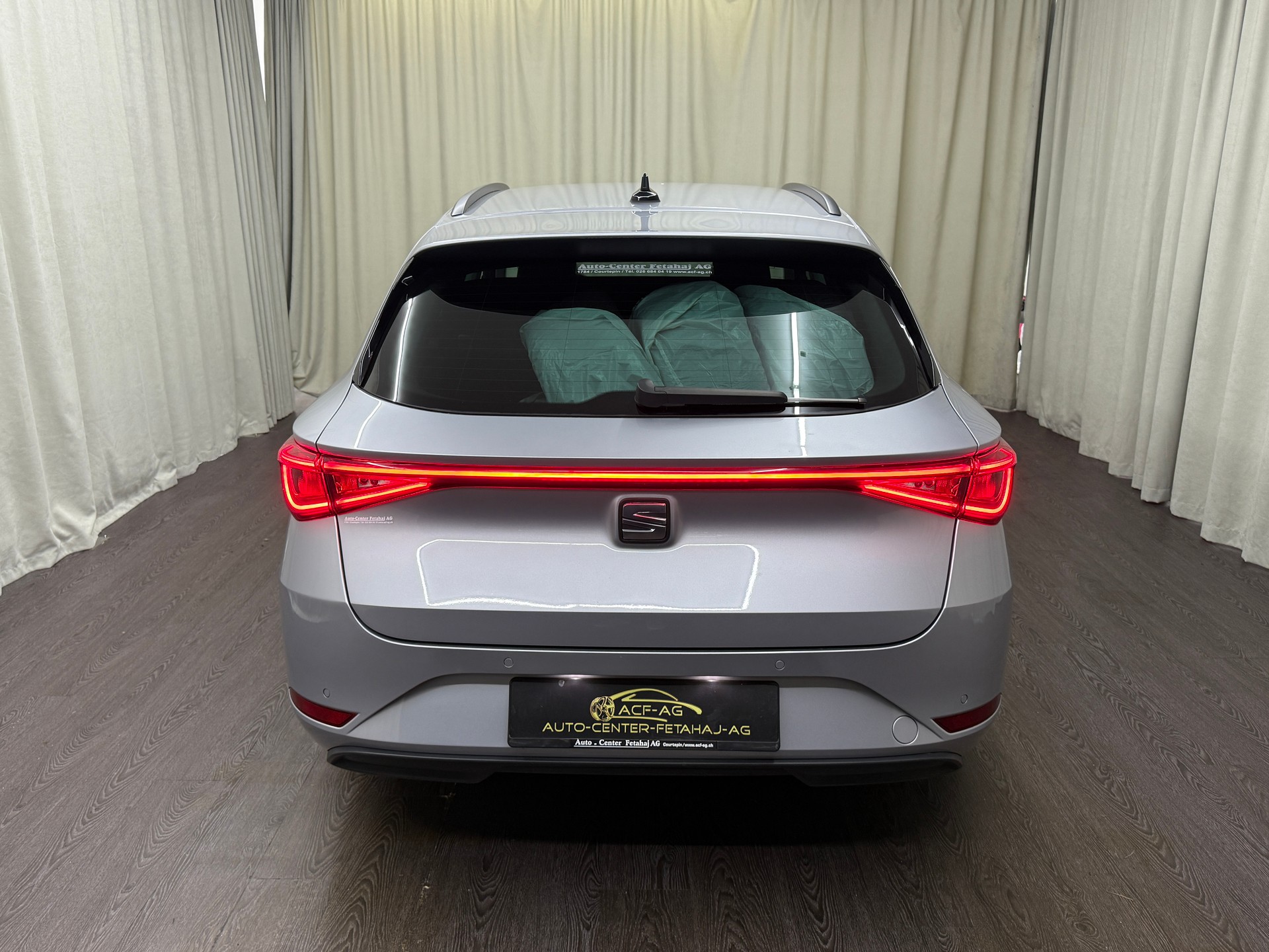 SEAT Leon ST 2.0 TDI EVO DSG Style-image-4