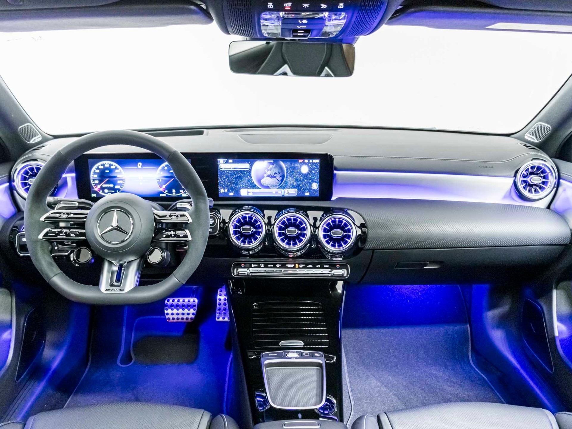 MERCEDES-BENZ A 45 AMG S 4MATIC+-image-10