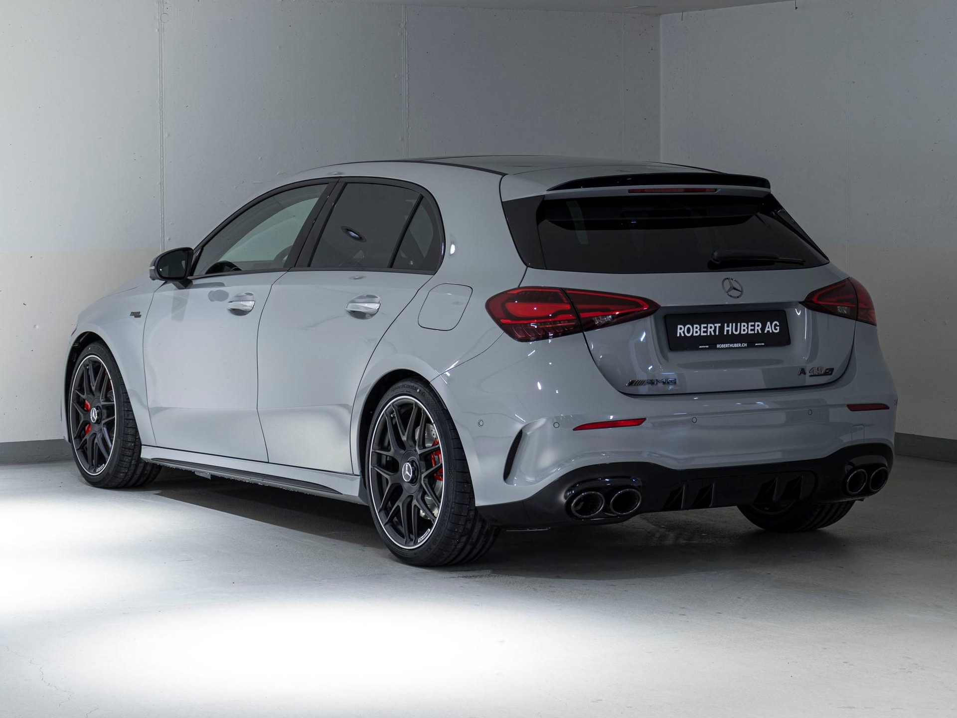 MERCEDES-BENZ A 45 AMG S 4MATIC+-image-3