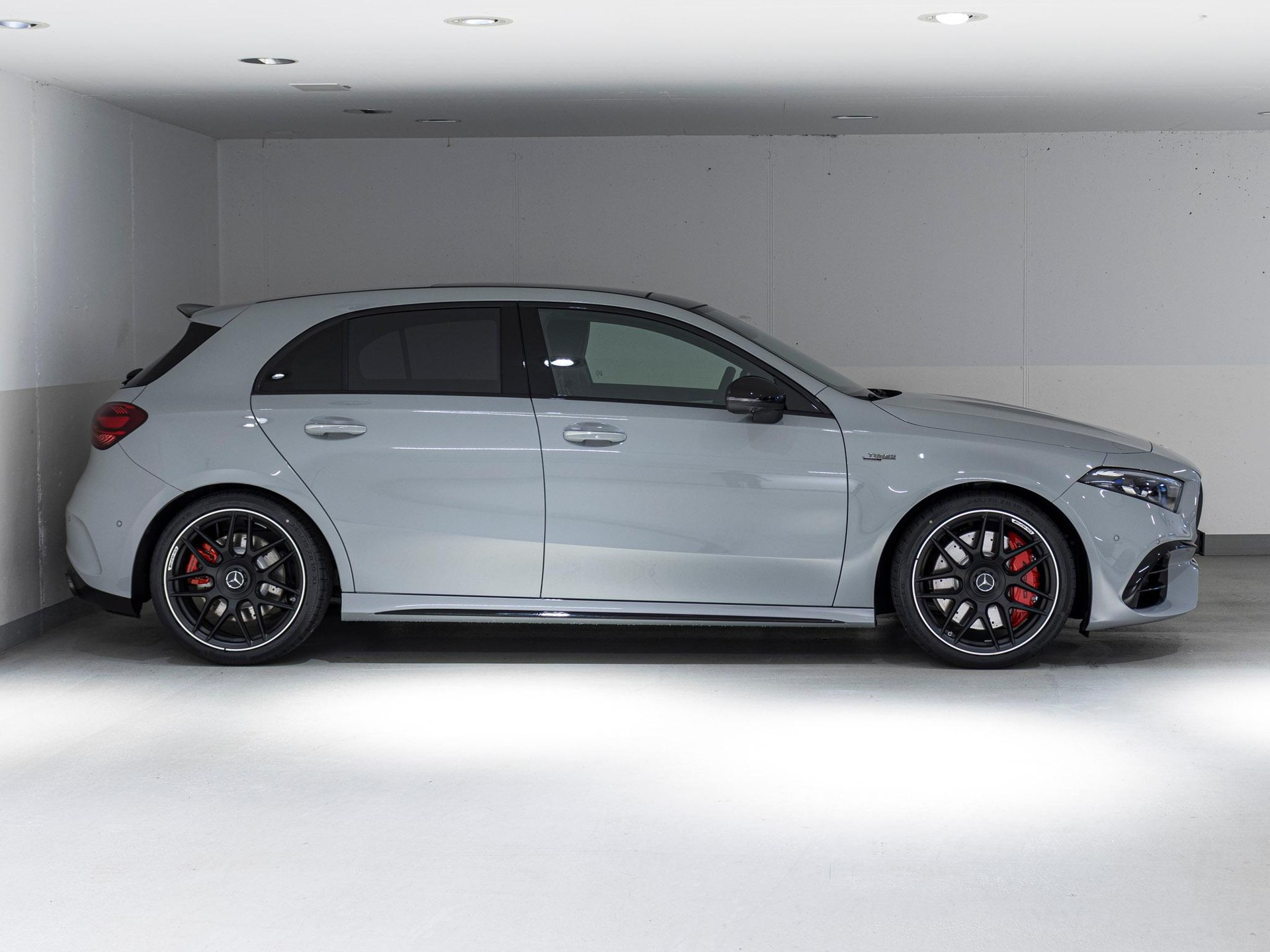 MERCEDES-BENZ A 45 AMG S 4MATIC+-image-1