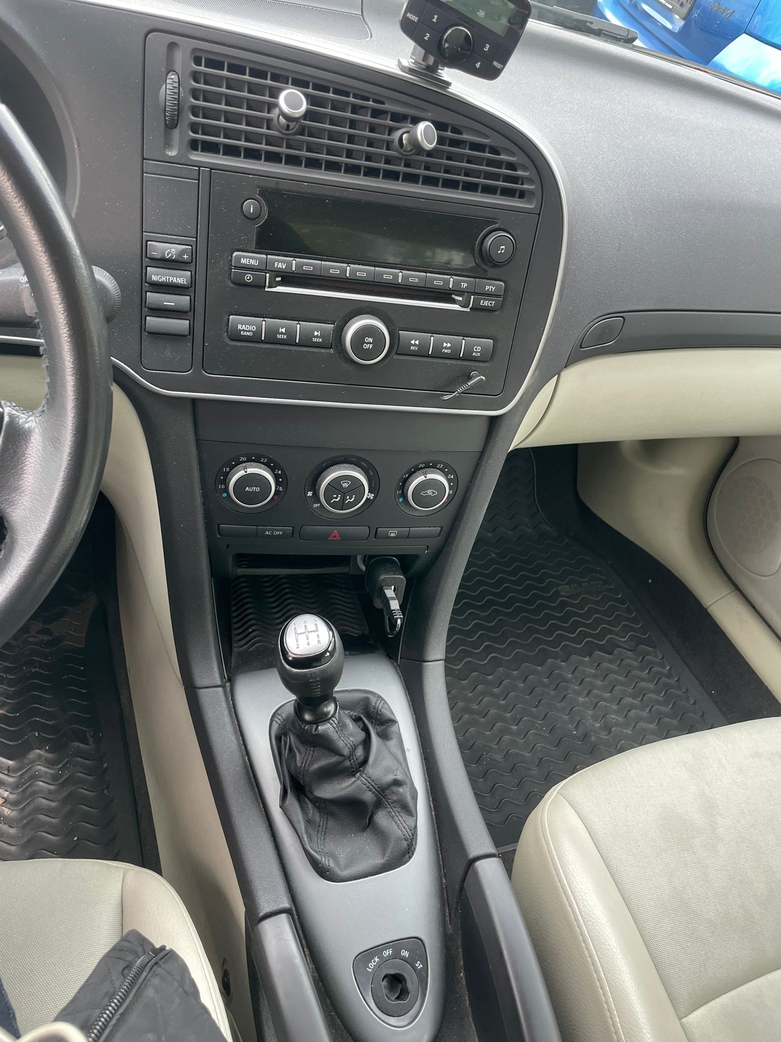 SAAB 9-3 2.0 BioPower Linear-image-5